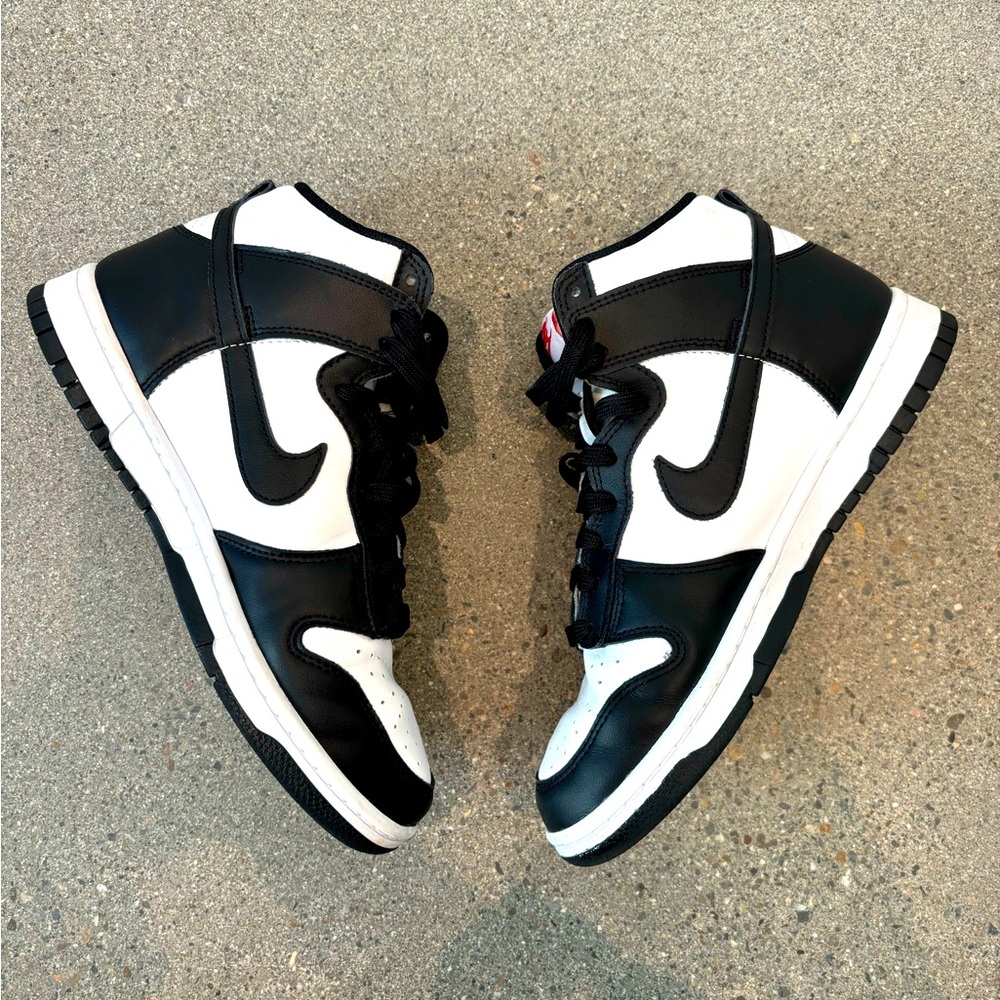 NIKE Dunk High Retro